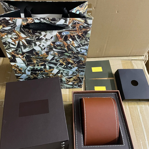 นาฬิกาโครโนกราฟแบบกลไกสไตล์ BLS, ขนาด 40 มม., แสดงเวลาสองระบบ 4 เข็ม GMT, สายแบบ <span class=keywords><strong>Bullet</strong></span> Bracelet, หน้าปัดเรืองแสง, กล่องของขวัญแท้ - Product Image 6