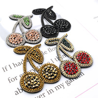 Strass Fruits Coudre sur Applique Vêtements Broderie Fruits Patch Perlé Cerise Patches pour Vestes