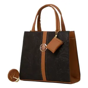 Sac cabas élégant en rotin marron pour femme Fana Alola M3727 avec motif en strass d'alligator, perles et diamants décoratifs, bandoulière amovible - Product Image 4