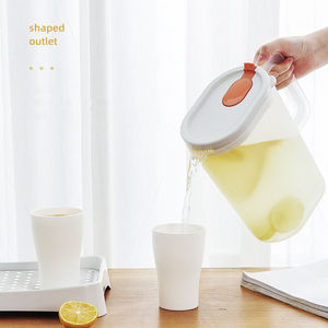 Bouilloire froide en <span class=keywords><strong>plastique</strong></span> de haute qualité <span class=keywords><strong>pichet</strong></span> à eau anti-chute grande capacité réfrigérateur bouilloire froide fruits citron théière Se - Product Image 4