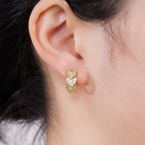 Orecchini a Cerchio a Forma di Cuore per Donne con Accento di Cristallo per Gioielli alla Moda - Product Image 5