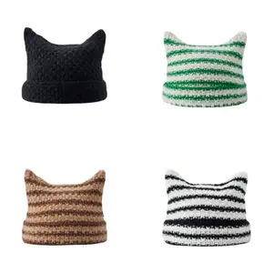 Topi rajut wanita, topi Beanie kucing bergaris-garis hangat musim dingin dengan klakson setan kecil Chunky Crochet Beanie dengan telinga