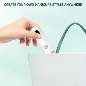 Mini Lámpara UV para Uñas, Portátil, a Pilas, con Estampador de Silicona, Secador de Gel y Pegamento para Uñas, para Salón - Product Image 4