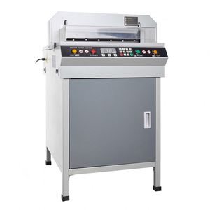 Máquina de Corte de Papel con Control Numérico Eléctrico 450mm 450VS+ con Cubierta Protectora de Plástico - Product Image 1