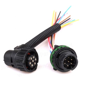 Geschikt Voor <span class=keywords><strong>Scania</strong></span> Achterlicht Socket <span class=keywords><strong>Scania</strong></span> Mistlamp Hoofd Vrachtwagen Plug Koplamp Plug Auto Achterlicht Stopcontact - Product Image 1