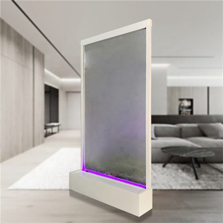 กรอบสีขาว