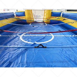 Terrain de jeu de football gonflable en PVC personnalisé avec certification CE pour le team building, les adultes et les enfants, sports de plein air - Product Image 2