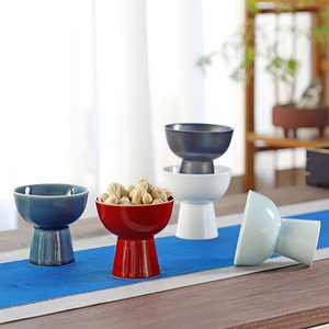 Plato de cerámica china con base alta para frutas, redondo, de porcelana, estilo tradicional, para servir aperitivos y postres en fiestas. - Product Image 4