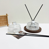 Flacon diffuseur de parfum en verre dépoli de luxe, vide, rond et plat, pour huiles essentielles, avec bouchon argenté, pour la décoration intérieure