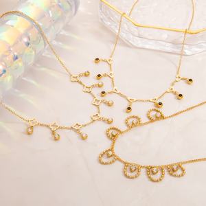 <b>Delicate</b> Women's Titanium Steel 18K Gold Lock Bone Chain High-End Vacation Style Stainless Steel Collarbone Jewelry Trendy - Product Image 2