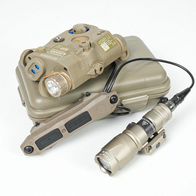 Tactical M300Set M300C LED Flashlight PEQ15 Red Laser Pointer IR Fill Light Outdoor Scout Light Outdoor Accessory