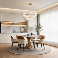 Buffet de cuisine intégré moderne et minimaliste blanc avec poignée dissimulée et crédence en marbre