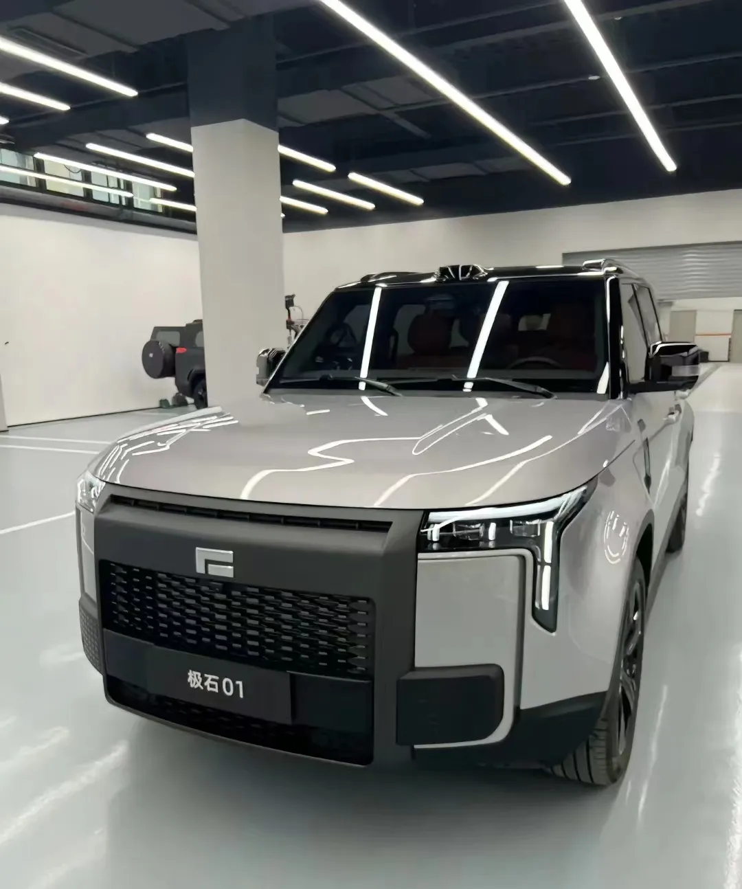 2023 190 km/h image panoramique à 360 degrés grand SUV Polar Stone 01 avec voiture au meilleur prix à vendre