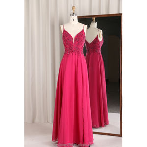 Robe de soirée moderne en tulle à sequins roses frais et <span class=keywords><strong>sexy</strong></span> Robe de soirée longue avec sangle spaghetti fente profonde en V et robes de demoiselle d'honneur rouge rose - Product Image 1