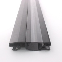 Abat-jour de plafonnier suspendu en polycarbonate industriel à LED noir mat