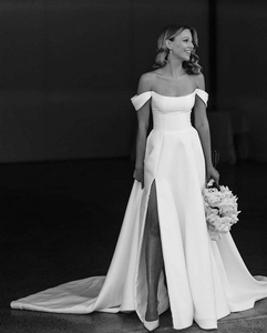 LY-WD1267 Abito da Sposa Semplice in Raso a Linea A per Cerimonia Civile, Vestito da Sposa con Spalle Scoperte, Vestido De Noiva - Product Image 1