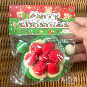 Jouets fantaisie et farfelus en plastique à pincer et à presser avec texture alimentaire framboise et fraise pour enfants - Product Image 4