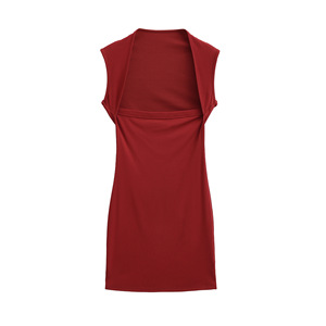 Un vestido sin mangas de cuello cuadrado de corte bajo súper picante con una correa para el hombro, una falda corta ajustada sexy como capa base - Product Image 2