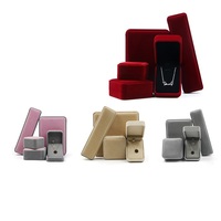 Boîte en Flanelle de Luxe Sur Mesure pour Bijoux: Boucle d'Oreille, Bracelet, Collier, Bague – Présentoir de Comptoir en Velours pour Cadeaux