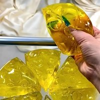 Recherche d'agents de gros : Produit phare – Jouet anti-stress à presser en forme de fromage, à l'huile de coco, pour soulager les mains