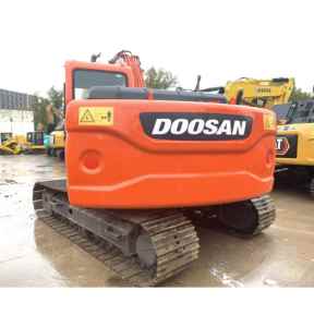 Doosan DX140 <span class=keywords><strong>14ton</strong></span> Excavadora sobre orugas mediana Cummins Motor de alta potencia de excavación Maquinaria de construcción original de Japón 1 año - Product Image 2