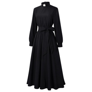 Disfraz de Halloween con temática religiosa para adultos: Sacerdote, Monja, María - Ideal para actuaciones escénicas - Product Image 2