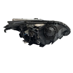 Phares avant pour BMW Série 5 E60, adaptés à la rénovation de l'ensemble de phares, avec feux de jour Angel Eye et xénon - Product Image 3