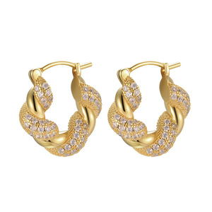 ต่างหูเงินทรงครัวซองต์ประดับเพทาย สไตล์ฝรั่งเศส เรียบหรู ดูดี มีระดับ ใช้งานได้หลากหลาย - Product Image 5