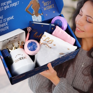 Coffret Cadeau Spa Luxueux pour Soins Corporels à Domicile et Bombes de Bain, Comprend Hydratant, Chaussette, <span class=keywords><strong>Bougie</strong></span>, Savon de Douche - Product Image 3