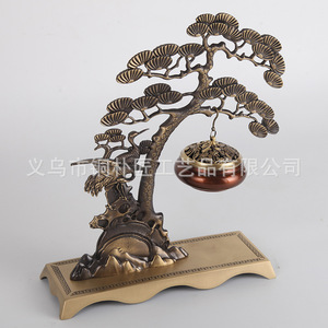 Brûleur d'encens en cuivre pur Tongpu Craftsman, nouveau style chinois, motif pin et grue, brûleur d'encens suspendu pour intérieur, bois de santal et - Product Image 3