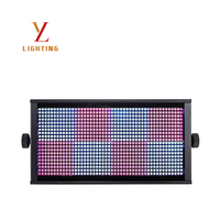 Projecteur LED PAR Stroboscopique 8 Sections 200W 960x5050 RGBW DMX512 RDM Effet de poursuite automatique et de lavage 32 bits Gradation linéaire pour DJ, Scène, Club, Événement