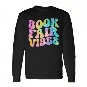Camiseta de manga larga con estampado Tie Dye de Book Fair Vibes, estilo escolar, nostálgica - Product Image 2