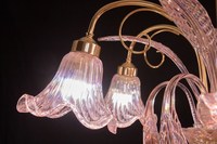 Lustre suspendu en verre de Murano rose, artisanal, élégant et moderne, pour hôtel, maison, salon