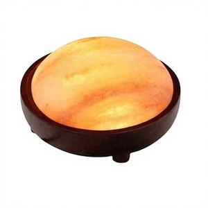 Lampe de pieds en sel de roche naturel pour les applications de bien-être et de relaxation en spa - Product Image 1