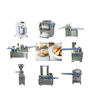 Machine de fabrication du pain, avec grande colonne de croissant danois, coréen, pakistan, rouleau, pain