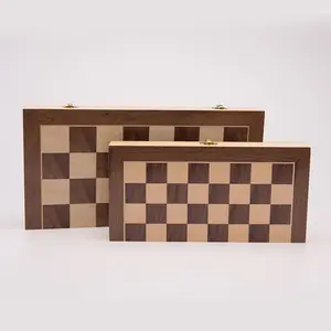ألواح لعبة شطرنج مغناطيسية خشبية محمولة من الشركات المصنعة ، قطع شطرنج مطبوعة في صندوق خشبي