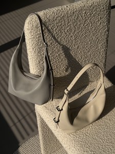 Sac en cuir tanné <span class=keywords><strong>végétal</strong></span> en gros, sac à bandoulière croissant minimaliste, fournisseur de sacs sous le bras en cuir de vachette sans marque - Product Image 5