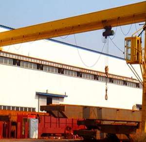 Grúas Semi-Pórtico que Ahorran Espacio, Levantan Más, Perfectas para Talleres y Patios Pequeños - Product Image 2