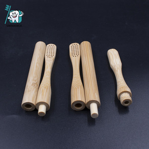 Cepillo de dientes de bambú para adultos, mango de madera natural, cerdas de nailon biodegradables, cepillo de dientes manual para el cuidado bucal diario - Product Image 3