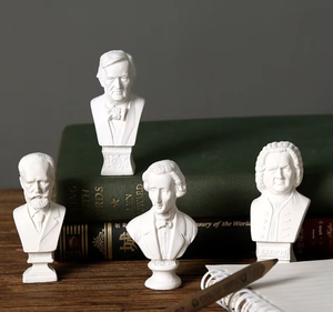 Mini estatua de yeso de resina nórdica JY de 7cm de alto, decoración del hogar de David de estilo europeo para accesorios y adornos de fotos de dormitorio - Product Image 2