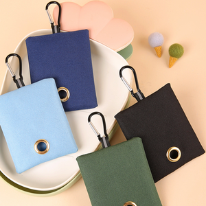 Venta al por mayor de bolsas personalizadas de lona multicolor para caca de perro Cierre de botón portátil dispensador de bolsas de basura para mascotas para actividades al aire libre - Product Image 3