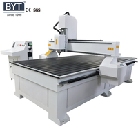 Routeur CNC en gros avec table de travail à rainures en T et aspiration par le vide de BYTCNC