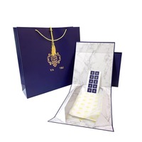 Ensemble complet d'emballages en tissu avec logo d'estampage en or Boîte à abaya en carton pliable de couleur bleu marine avec sacs