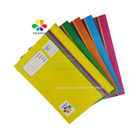 Mon carnet coloré A4 à lignes simples, 140 pages, couverture rigide, pour exercices