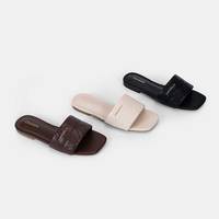 Fournisseur de chaussures de marque Chrisbella, sandales d'été personnalisées, pantoufles pour femmes, chaussures tendance pour femmes, sandales plates pour femmes