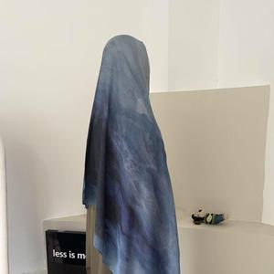 2025 Sharut VELA nuevo diseño personalizado EE. UU. Impreso ligero Modal Hijab chal de viscosa para mujeres musulmanas HIjab bufanda - Product Image 3