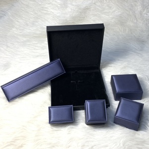 Factory Wholesale Luxury Custom Design Leather Velvet Flip Jewelry <b>Gift</b> <b>Box</b> Set Pendant Necklace Jewelry <b>Box</b> for <b>Small</b> Business - Product Image 6