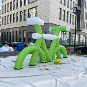 Ballon géant gonflable imperméable et durable en forme de vélo avec ventilateur intégré, couleurs et tailles personnalisables, installation facile pour la décoration d'événements - Product Image 4