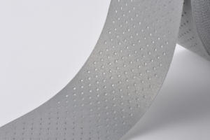 Ruban fluorescent haute visibilité résistance au feu <span class=keywords><strong>rétro</strong></span> ignifuge avertissement <span class=keywords><strong>bande</strong></span> de sécurité FR <span class=keywords><strong>bande</strong></span> <span class=keywords><strong>réfléchissante</strong></span> avec trous - Product Image 2