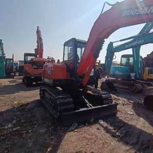 รถขุด Doosan DH60-7 มือสอง 6 ตัน รถขุดเกาหลี พร้อมใบมีด คุณภาพสูง อุปกรณ์ก่อสร้างมือสอง Doosan DH60 DH60-7 - Product Image 2